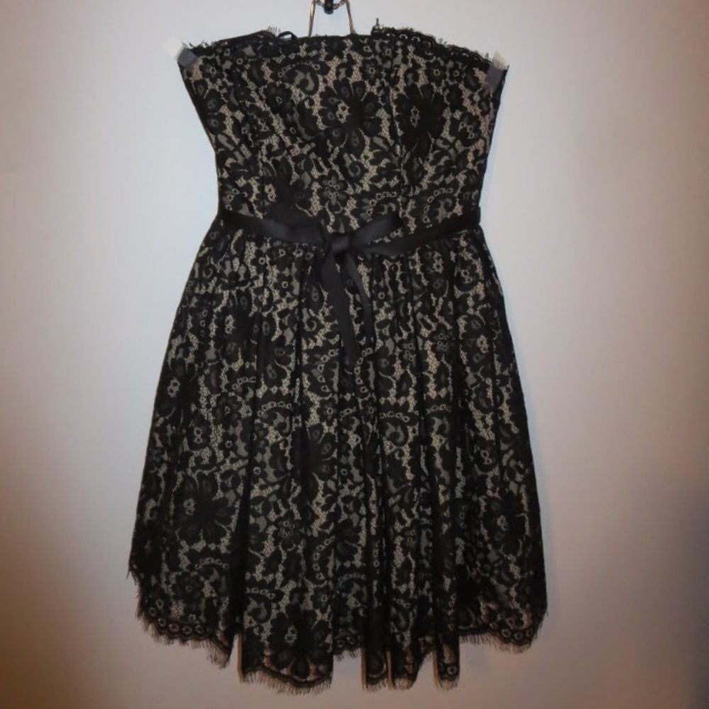 Nude and black lace sleeveless dress